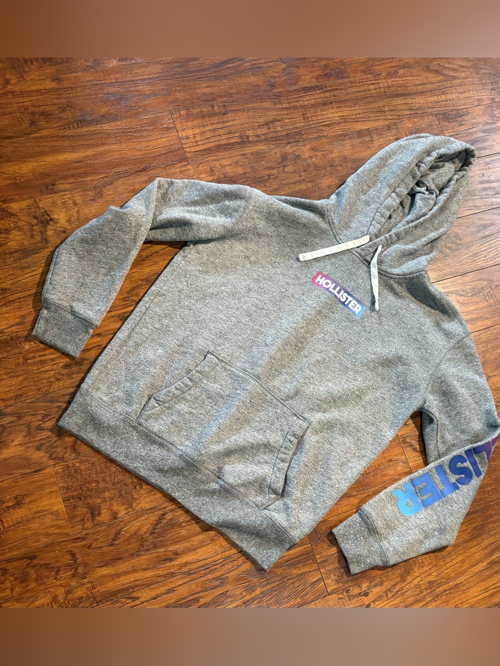 Hollister men’s size M hoodie